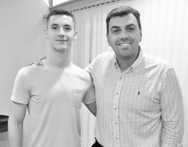 Nicolás Morínigo renueva contrato con Olimpia