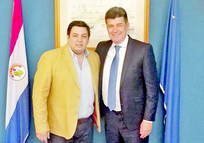 Acusan a candidato de cobrar millonaria coima | Diario Vanguardia 18