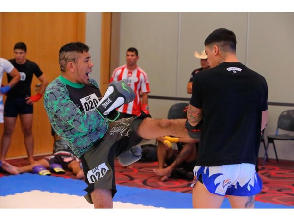 Paraguayos dicen presente en el casting para el TUF 3