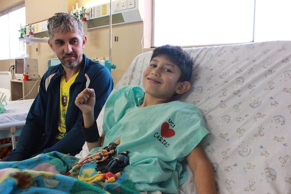 Unos 30 niños recibieron cirugías cardíacas en el Acosta Ñu
