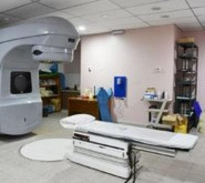 Calvario de pacientes con cáncer: Equipos de radioterapia no funcionan - Paraguay.com
