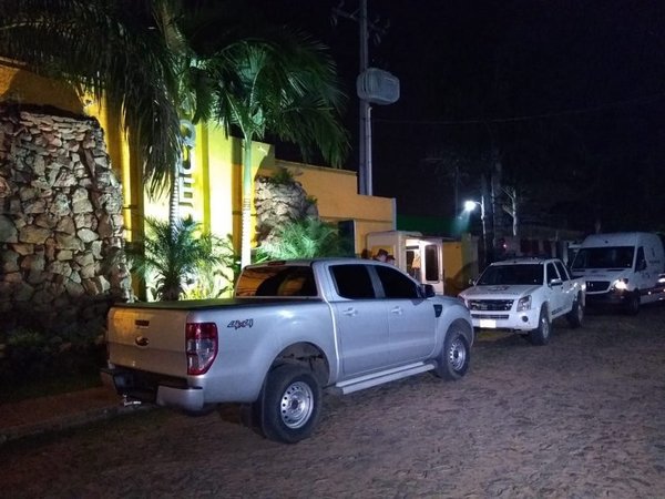 Asalto millonario a motel - Nacionales - ABC Color