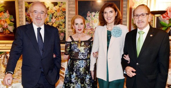 Agasajo al director de la Real Academia Española - Edicion Impresa - ABC Color