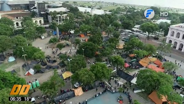 Policía impone ley del marchódromo para evitar marcha por el microcentro – Prensa 5