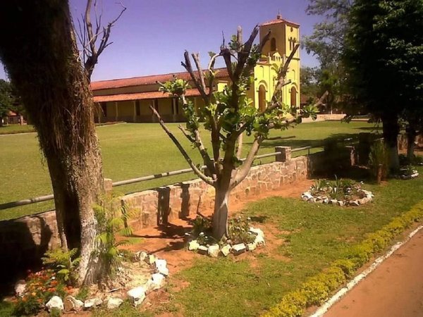 Suspenden asfaltado en Quyquyho para preservar patrimonio histórico - ADN Paraguayo