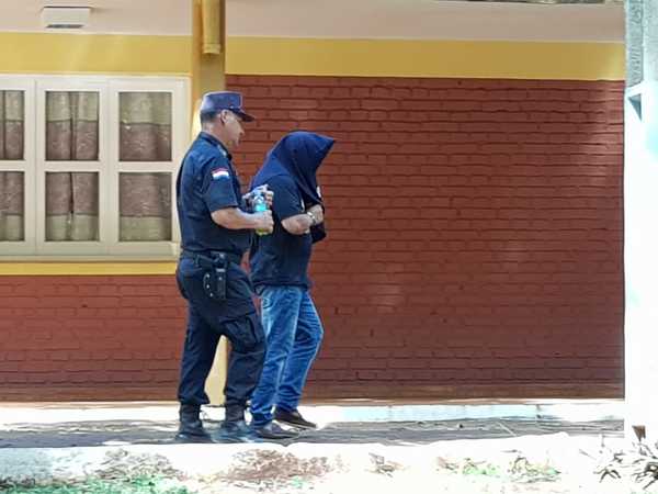 Detienen a un policía que contaba con captura por violencia familiar
