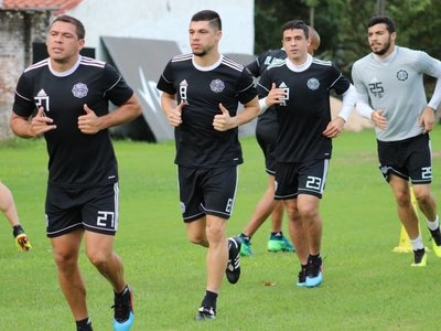 Garnero no perderá a Leguizamón para el juego ante el Rayadito