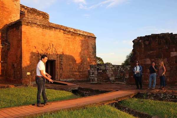 DEFINEN ACCIONES PARA LA TERCERA ETAPA DEL PLAN DE “TURISMO ACCESIBLE” A LAS MISIONES JESUÍTICAS