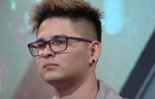 Paraguayo cantó a sus "fans" de Bolivia