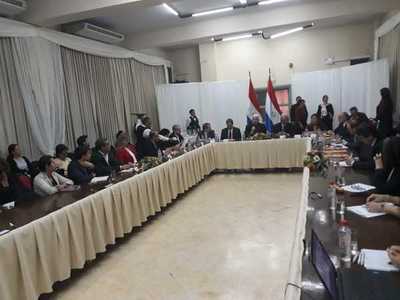 Instalan mesa de trabajo para fortalecer sector de saneamiento - .::RADIO NACIONAL::.