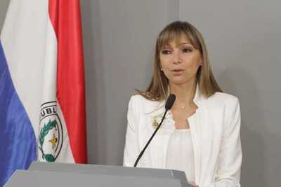 Ejecutivo proyecta migrar a unos 62.000 funcionarios públicos al sistema de seguridad social | .::Agencia IP::.