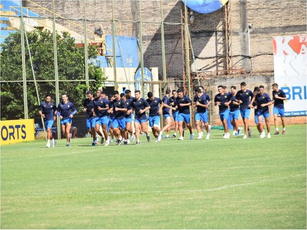 Luqueño daría de baja a dos jugadores