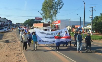 Sigue movilización campesina en San Pedro - Nacionales - ABC Color