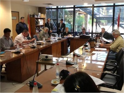 Zacarías Irún "no se apega a sus fueros", dice su abogado