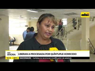 Liberan a procesada por quíntuple homicidio - Tv - ABC Color