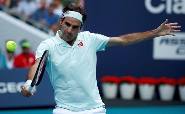 Federer domina y está en cuartos - Deportes - ABC Color