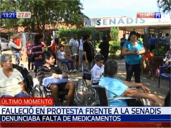 Un hombre fallece durante protesta frente a la Senadis | Paraguay en Noticias