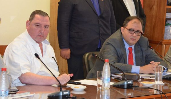 Zacarías Irún pediría su desafuero