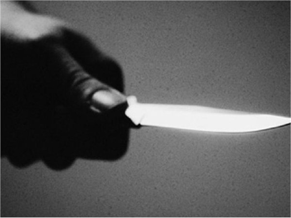 Una mujer dice que mató a su marido en defensa propia