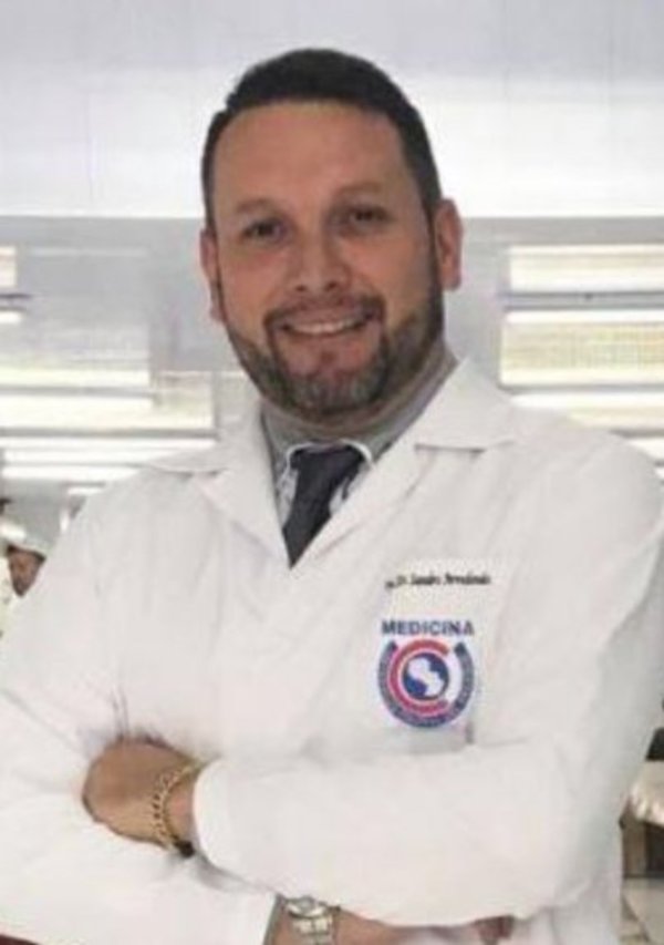 Médico y guardaespaldas mueren en atentado dirigido a expiloto de Rafaat - Edicion Impresa - ABC Color