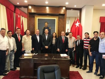 Cúpula de ANR pisotea convención y convoca a elecciones de jóvenes