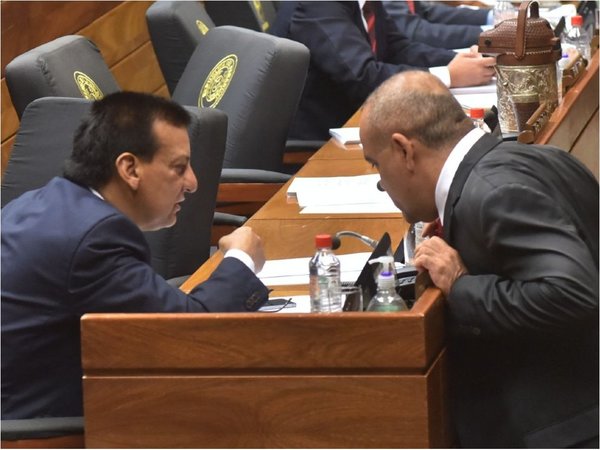 Conforman comisiones para intervención de municipios