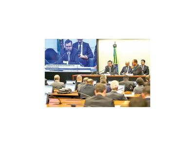Araújo considera que Brasil no sufrió un golpe de Estado