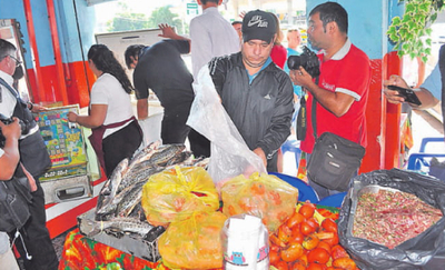 Clausuran un comedor en el mercado de CDE | Diario Vanguardia 07