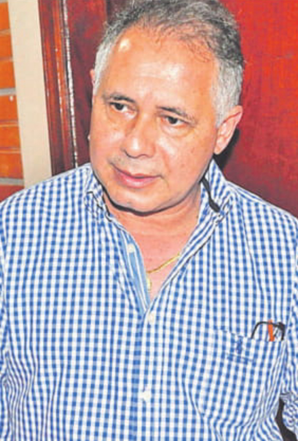 Neri Chávez se pone a disposición de Fiscalía | Diario Vanguardia 07