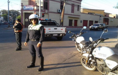 Bloquearon importante vía de acceso y salida de Asunción - Radio 1000 AM