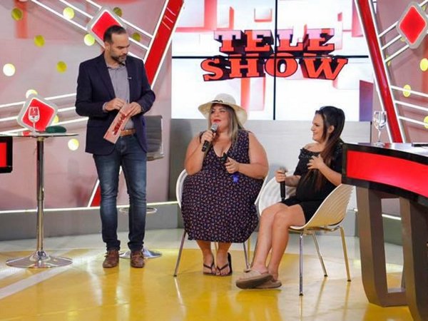 Pamela Ovelar alucina con ser conductora