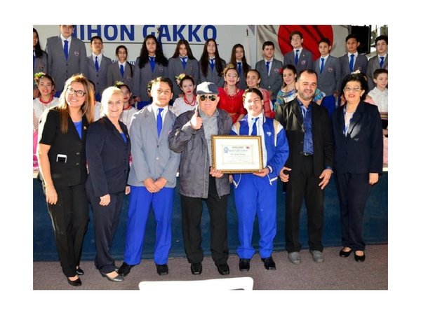 Don Quemil Yambay recibió un merecido homenaje en vida