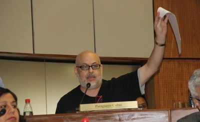 HOY / Paraguayo Cubas propone legalizar la marihuana