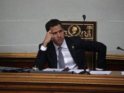Guaidó es inhabilitado por 15 años para ejercer cargos públicos