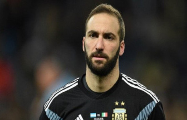 Gonzalo Higuaín no volverá a vestir la camiseta de Argentina - Radio 1000 AM