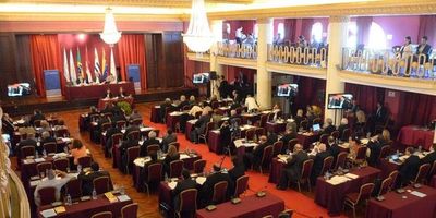 "La cantidad de problemas que hemos solucionado son bárbaros",dice Parlasuriano » Ñanduti