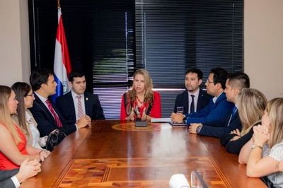 Empresarios bolivianos exploran mercado paraguayo