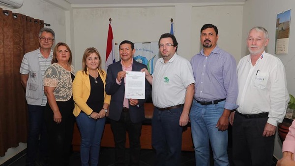 Articulan trabajos para el acceso de agua potable en el Chaco