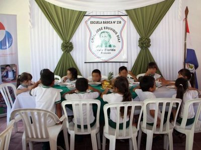 Misiones: Gobernación comenzó a repartir el almuerzo escolar