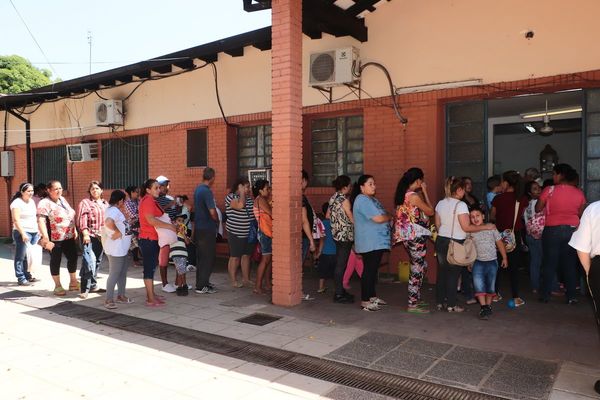Denuncian falta de fármacos y maltrato en hospital fernandino