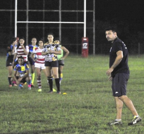 Selección femenina se alista de cara al Sudamericano de Seven - Edicion Impresa - ABC Color