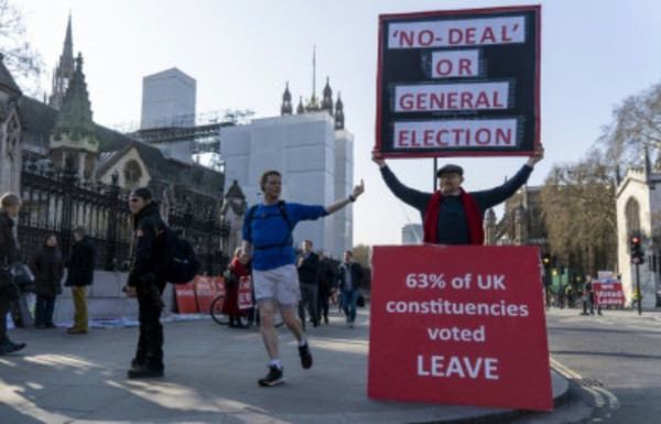 El tercer intento de Theresa May - Radio 1000 AM