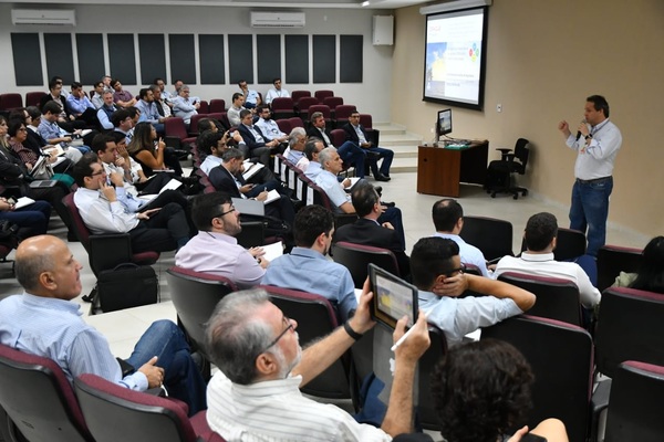 Realizan taller de actualización tecnológica de la usina de Itaipú - ADN Paraguayo