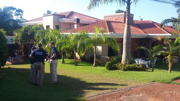 Agentes de lucha contra Crimen Organizado detienen a un hombre - ADN Paraguayo