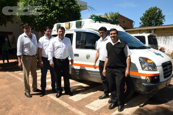 Comuna nepomucena compra moderna ambulancia | Paraguay en Noticias