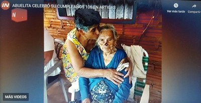 Abuelita cumplió 106 años de vida rodeada de su familia