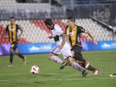 Sensible resta en Olimpia para juego contra San Lorenzo y Cristal