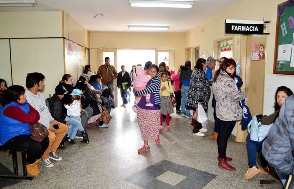 La buena atención y la presencia de insumos son historia en el hospital de Ñemby - Periodismo Joven - ABC Color