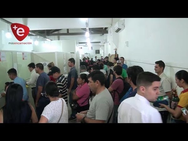 LARGAS FILAS PARA A EVITAR PAGAR MULTAS