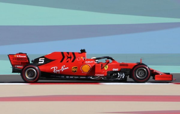 Vettel y Ferrari dominan los ensayos - Deportes - ABC Color